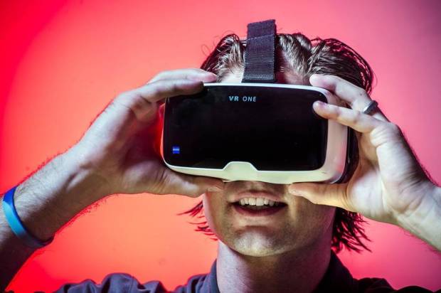 Virtual Reality BIZ al 0617.jpeg